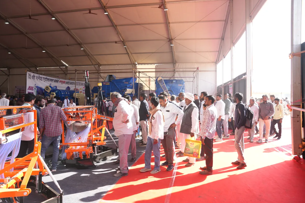 Exhibitor & Visitor Interaction #15