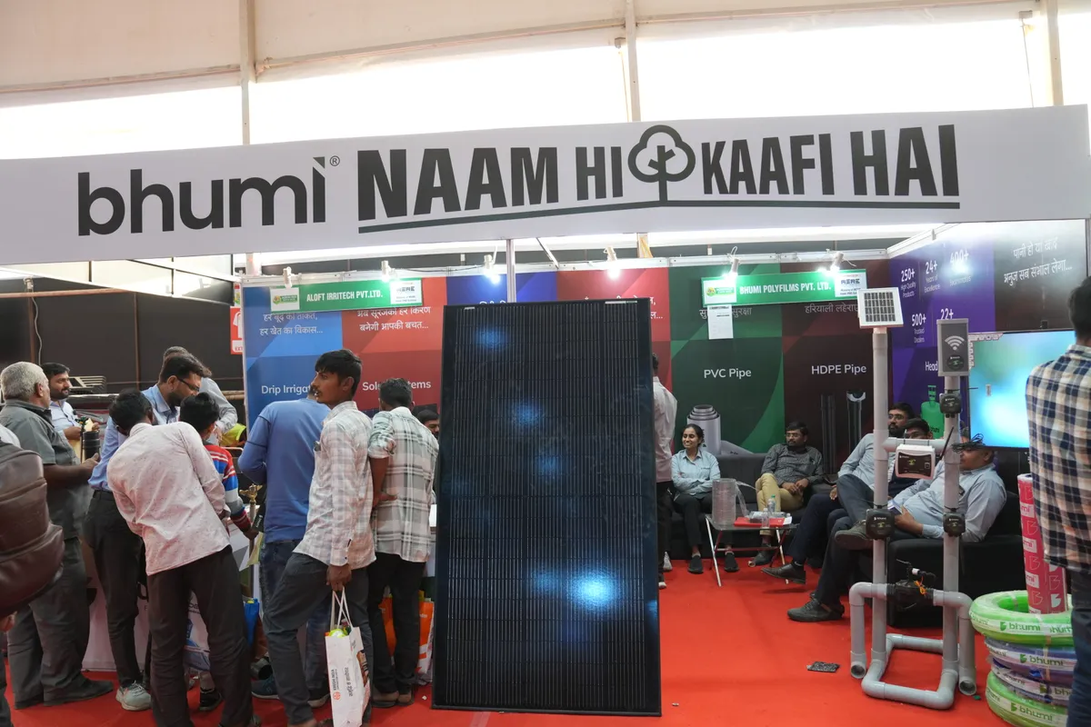 Exhibitor & Visitor Interaction #30